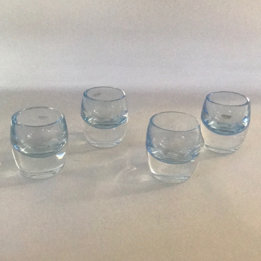 NWT Crate&Barrel Set of 4 Sky Votive for Candles